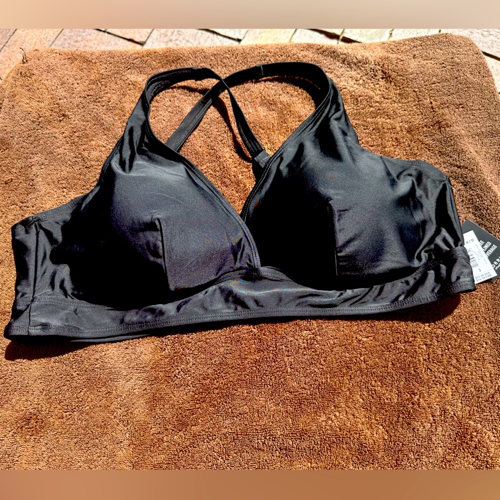 BNWT Torrid Swim Top
